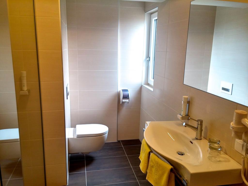 Hotel Eckbergerhof à Gamlitz Extérieur photo